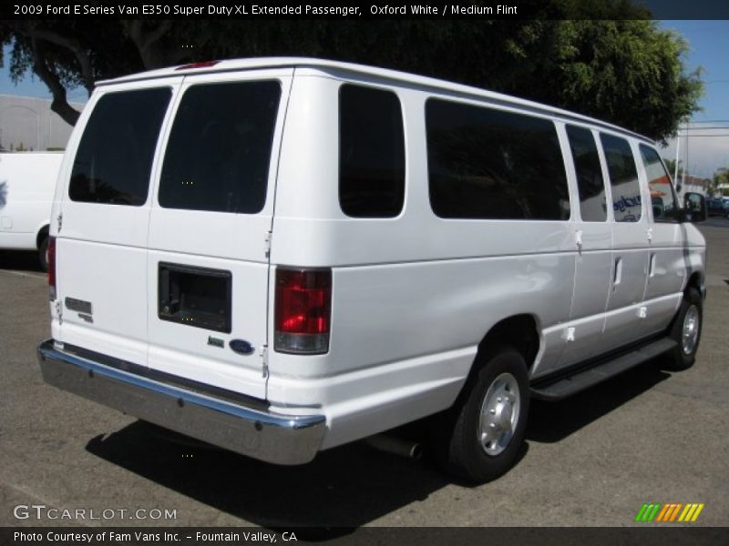 Oxford White / Medium Flint 2009 Ford E Series Van E350 Super Duty XL Extended Passenger