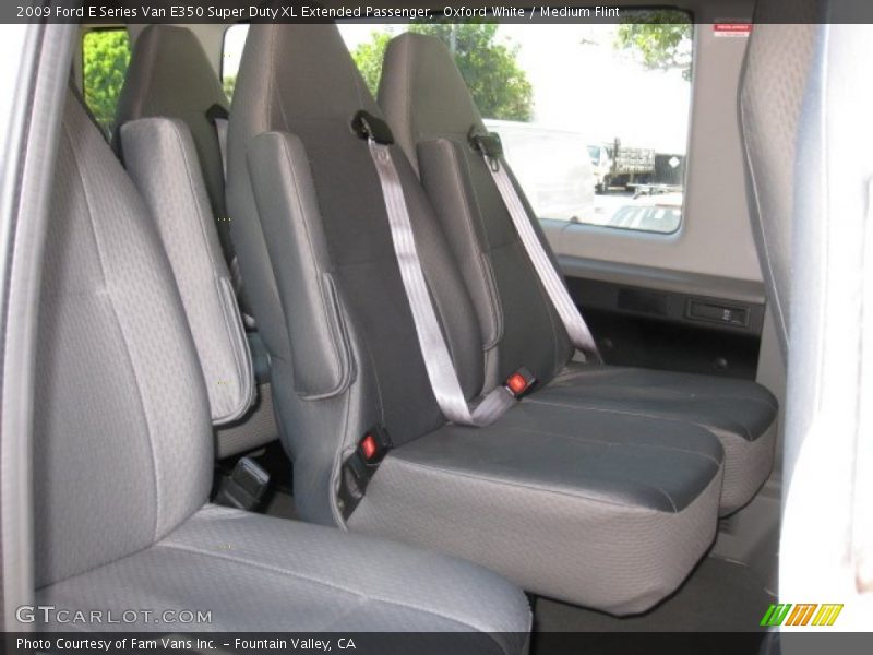 Oxford White / Medium Flint 2009 Ford E Series Van E350 Super Duty XL Extended Passenger