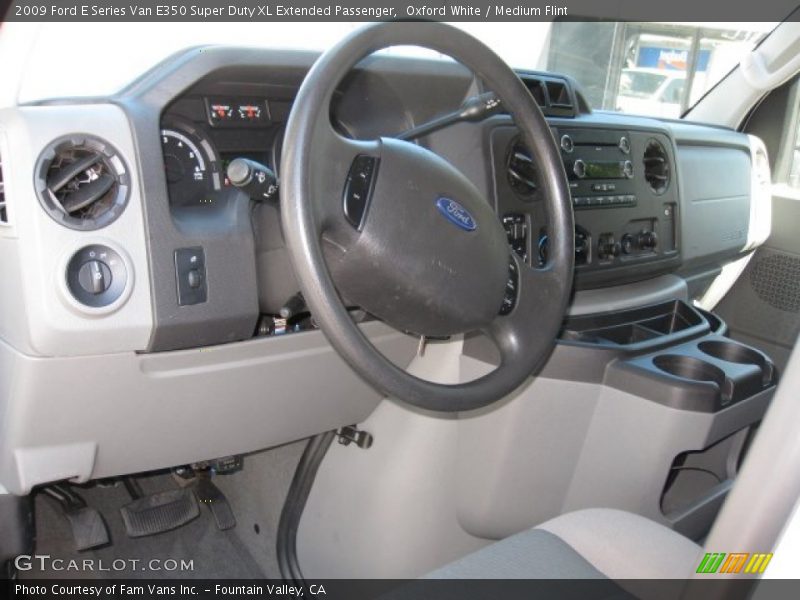 Oxford White / Medium Flint 2009 Ford E Series Van E350 Super Duty XL Extended Passenger