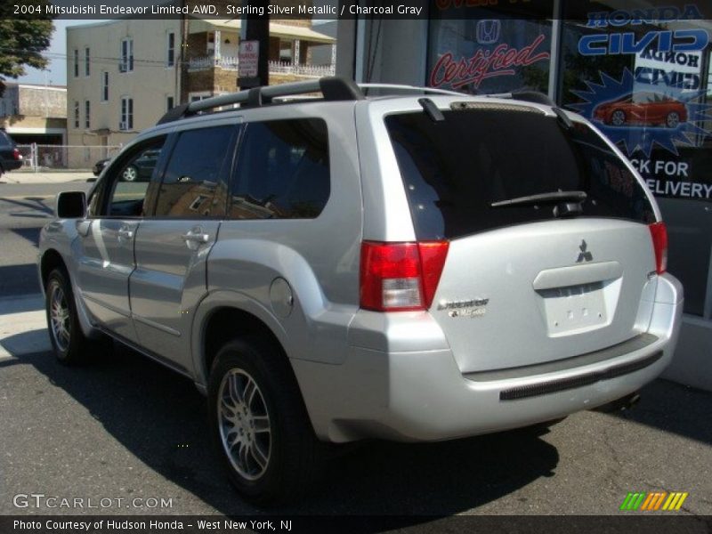 Sterling Silver Metallic / Charcoal Gray 2004 Mitsubishi Endeavor Limited AWD