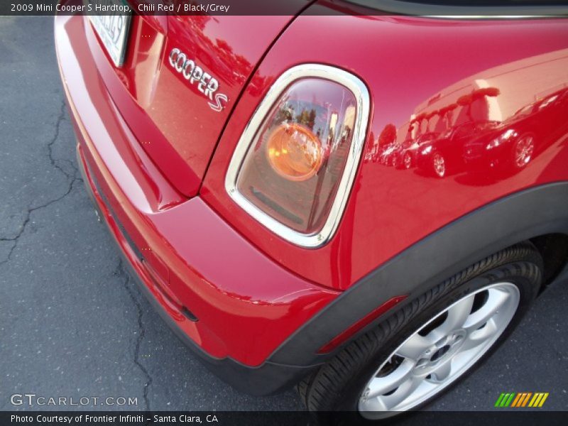 Chili Red / Black/Grey 2009 Mini Cooper S Hardtop