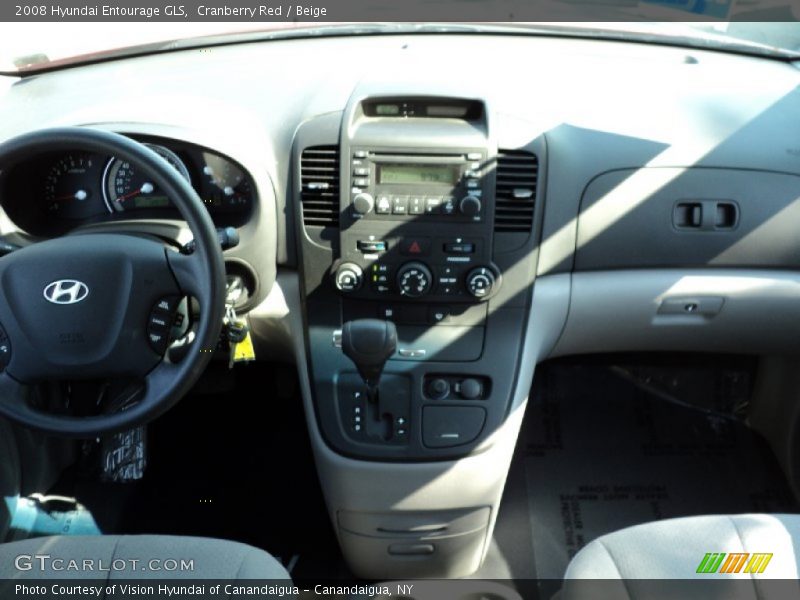 Cranberry Red / Beige 2008 Hyundai Entourage GLS