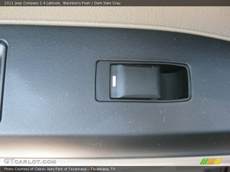 Blackberry Pearl / Dark Slate Gray 2011 Jeep Compass 2.4 Latitude