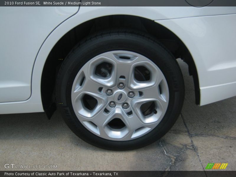 White Suede / Medium Light Stone 2010 Ford Fusion SE