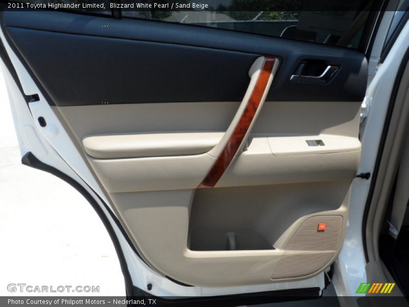 Blizzard White Pearl / Sand Beige 2011 Toyota Highlander Limited