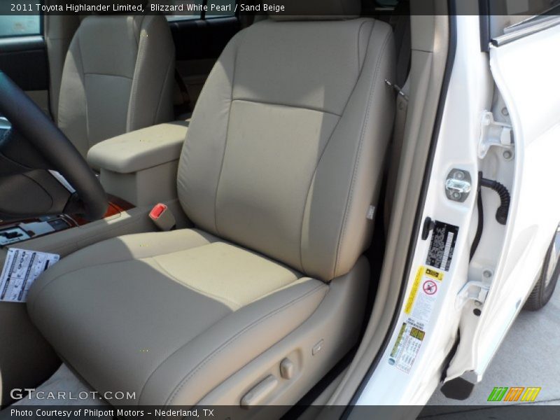 Blizzard White Pearl / Sand Beige 2011 Toyota Highlander Limited