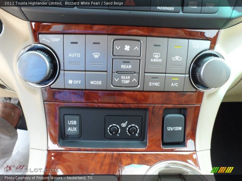 Blizzard White Pearl / Sand Beige 2011 Toyota Highlander Limited