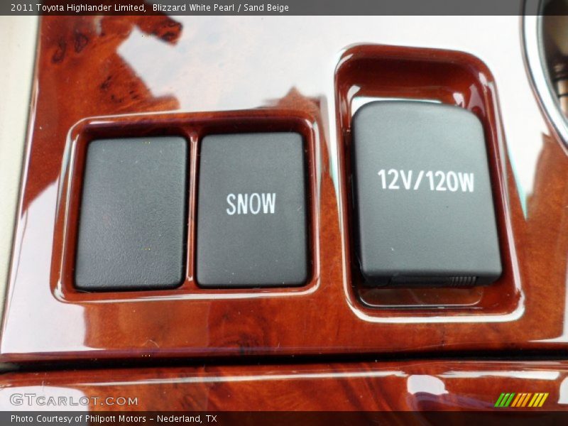 Blizzard White Pearl / Sand Beige 2011 Toyota Highlander Limited