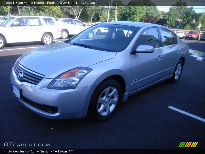 Radiant Silver Metallic / Charcoal 2009 Nissan Altima Hybrid