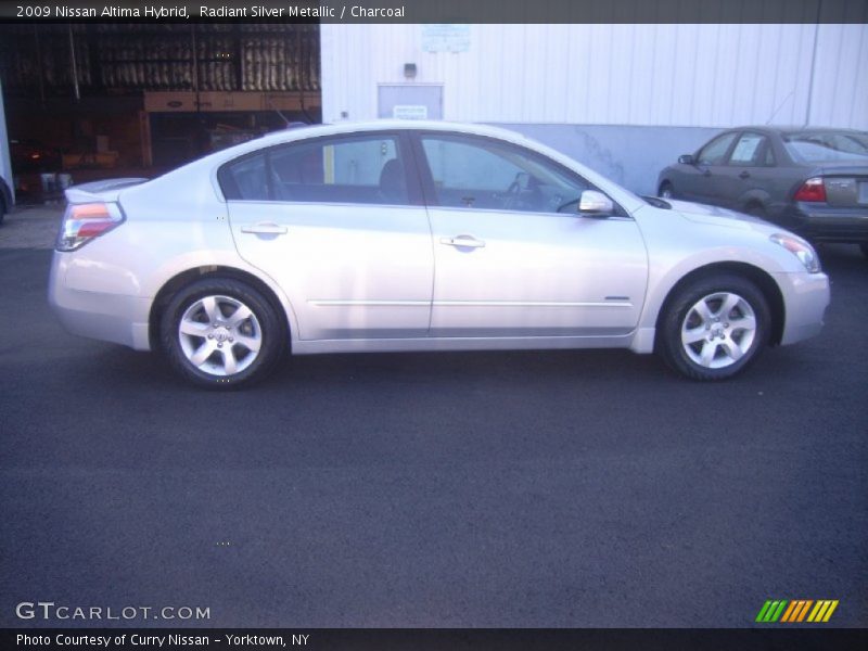 Radiant Silver Metallic / Charcoal 2009 Nissan Altima Hybrid