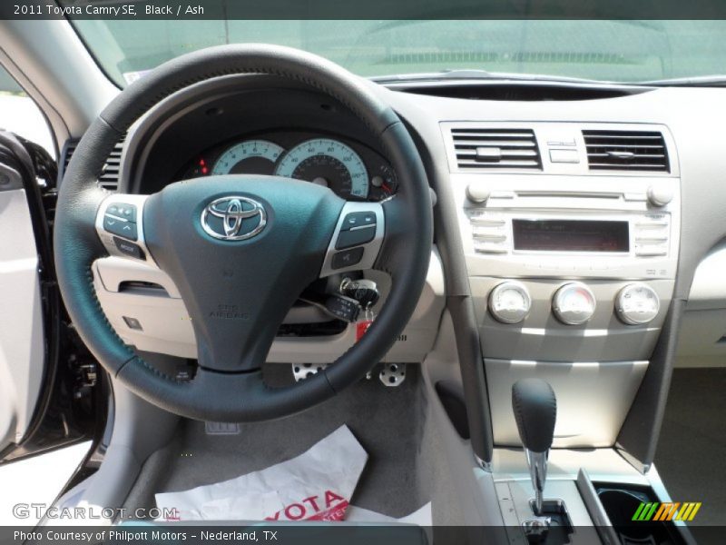Black / Ash 2011 Toyota Camry SE