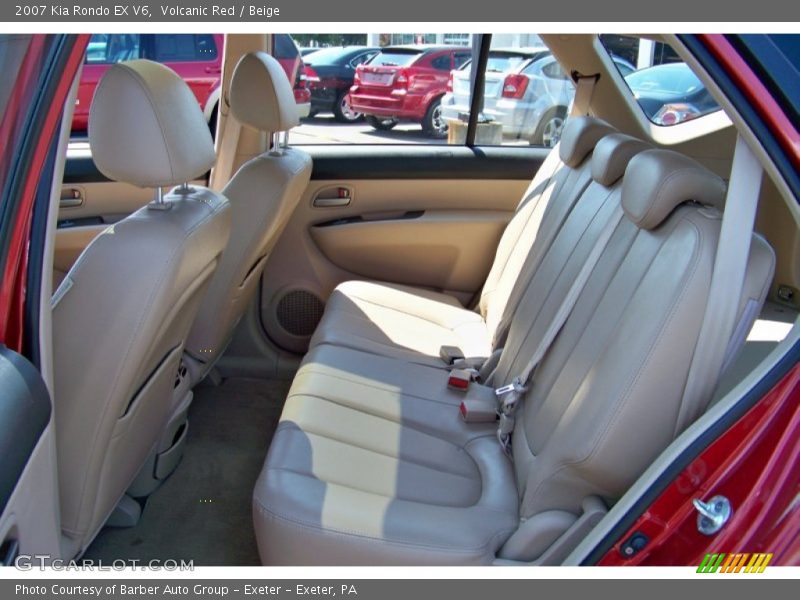 Volcanic Red / Beige 2007 Kia Rondo EX V6