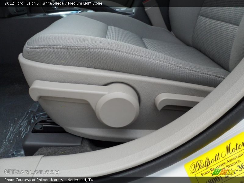  2012 Fusion S Medium Light Stone Interior
