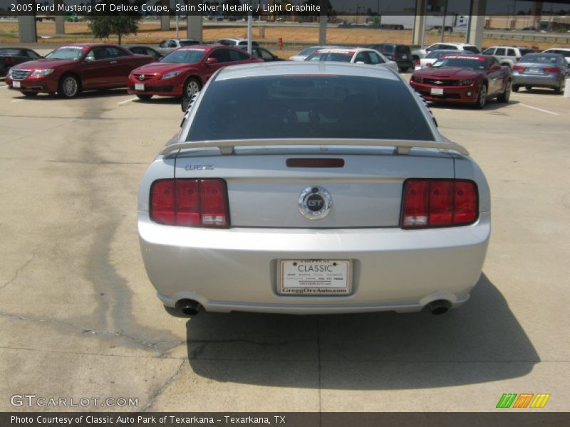 Satin Silver Metallic / Light Graphite 2005 Ford Mustang GT Deluxe Coupe