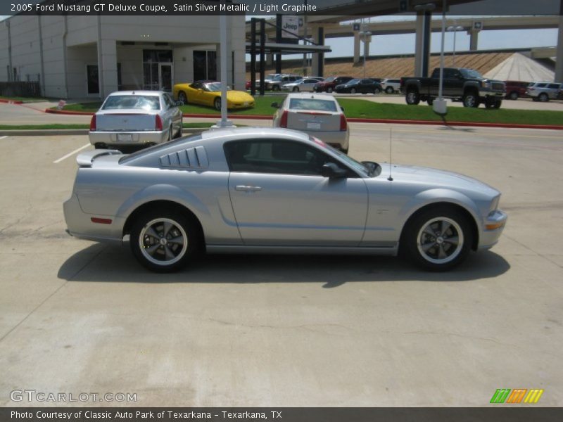 Satin Silver Metallic / Light Graphite 2005 Ford Mustang GT Deluxe Coupe
