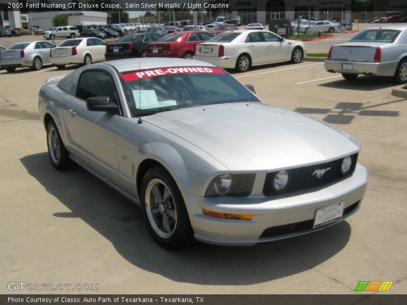 Satin Silver Metallic / Light Graphite 2005 Ford Mustang GT Deluxe Coupe