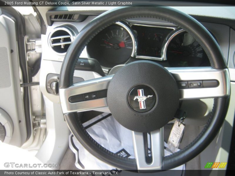  2005 Mustang GT Deluxe Coupe Steering Wheel