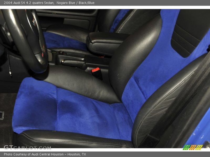  2004 S4 4.2 quattro Sedan Black/Blue Interior