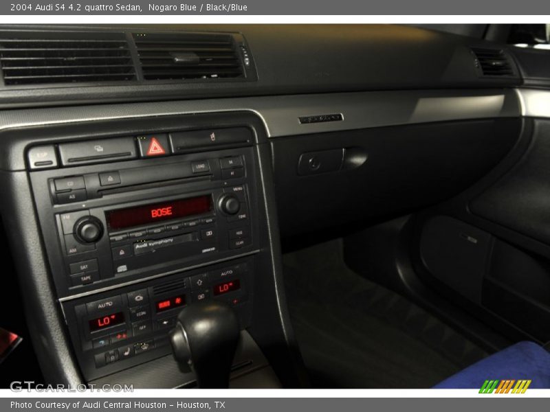 Nogaro Blue / Black/Blue 2004 Audi S4 4.2 quattro Sedan