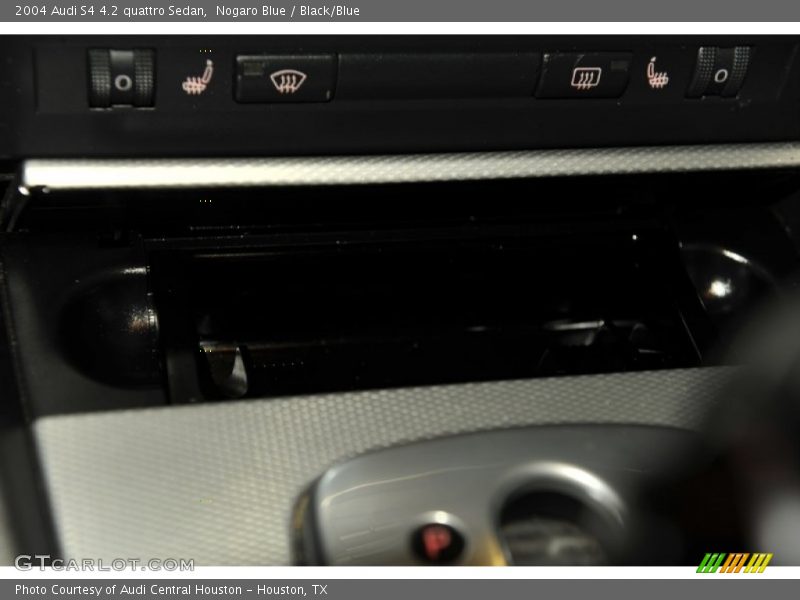 Nogaro Blue / Black/Blue 2004 Audi S4 4.2 quattro Sedan