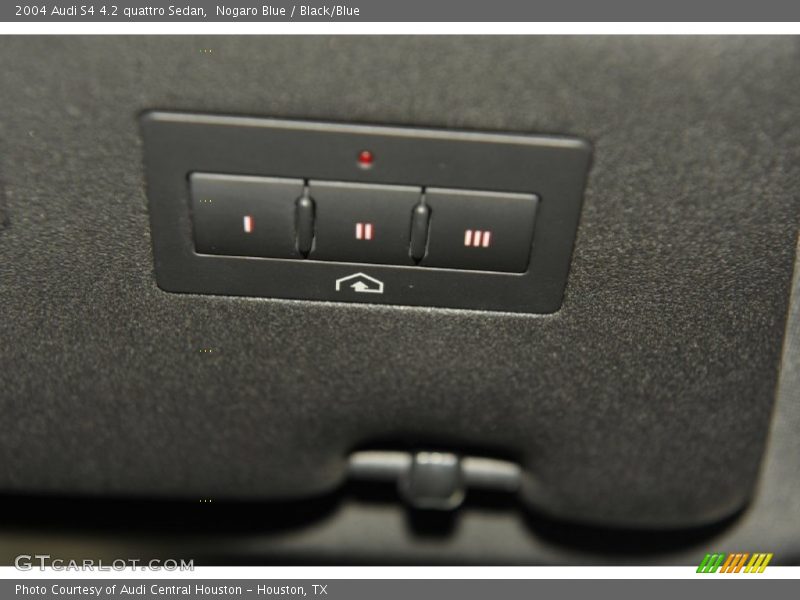 Nogaro Blue / Black/Blue 2004 Audi S4 4.2 quattro Sedan