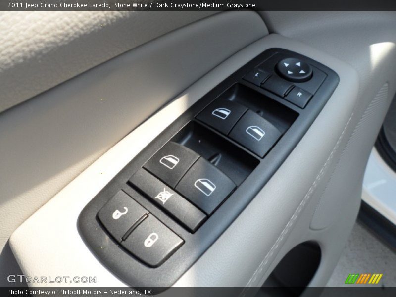 Stone White / Dark Graystone/Medium Graystone 2011 Jeep Grand Cherokee Laredo