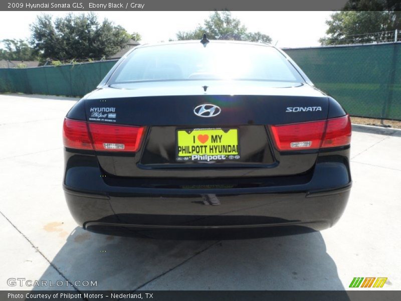 Ebony Black / Gray 2009 Hyundai Sonata GLS
