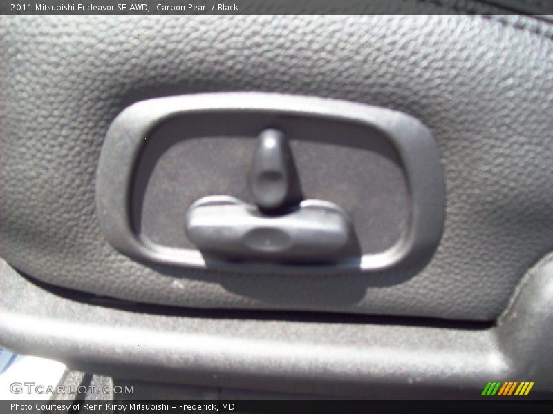 Carbon Pearl / Black 2011 Mitsubishi Endeavor SE AWD