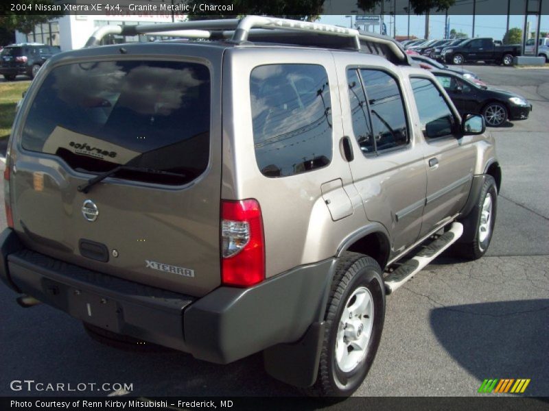 Granite Metallic / Charcoal 2004 Nissan Xterra XE 4x4