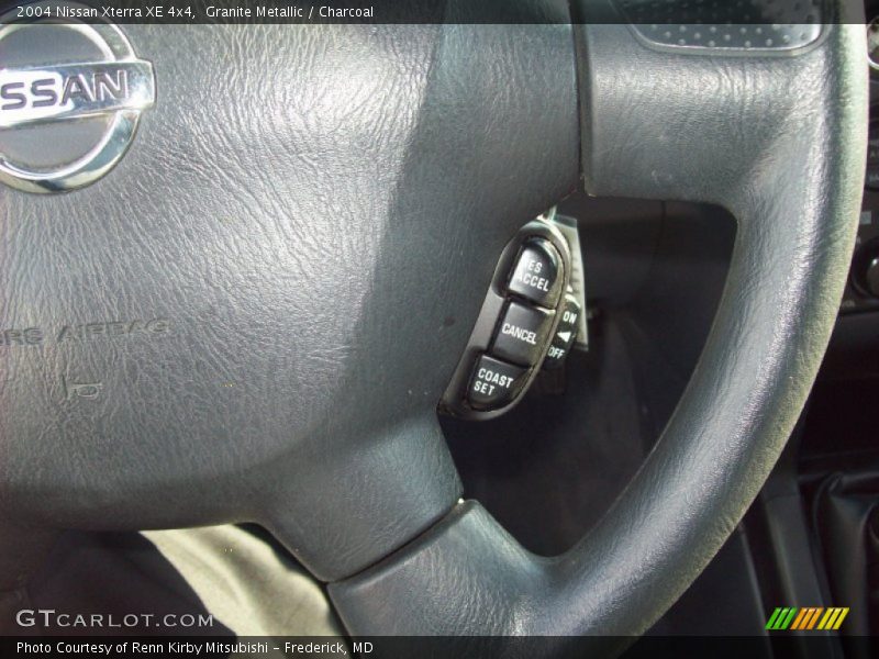 Granite Metallic / Charcoal 2004 Nissan Xterra XE 4x4