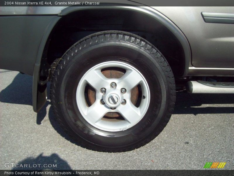 Granite Metallic / Charcoal 2004 Nissan Xterra XE 4x4