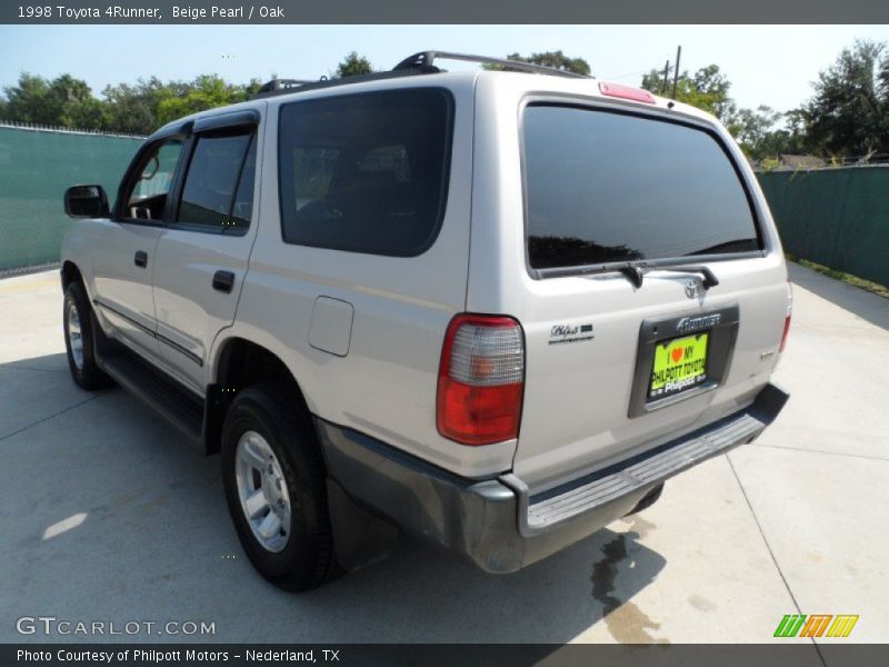 Beige Pearl / Oak 1998 Toyota 4Runner