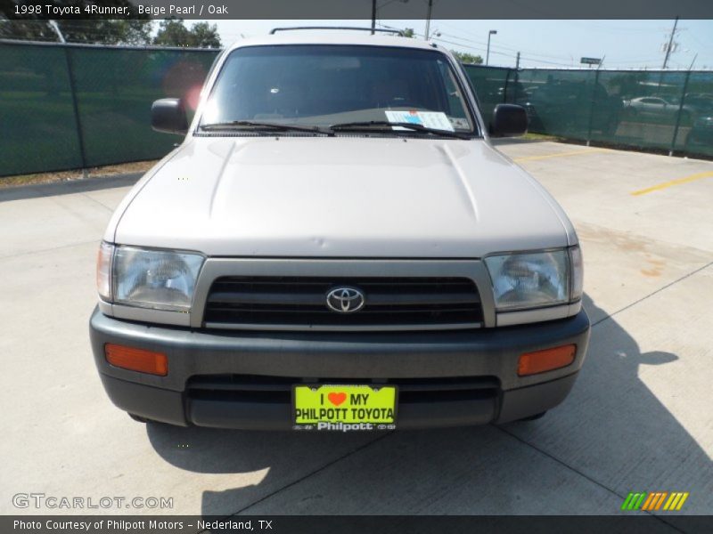 Beige Pearl / Oak 1998 Toyota 4Runner