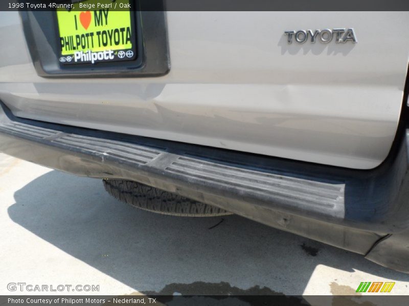 Beige Pearl / Oak 1998 Toyota 4Runner