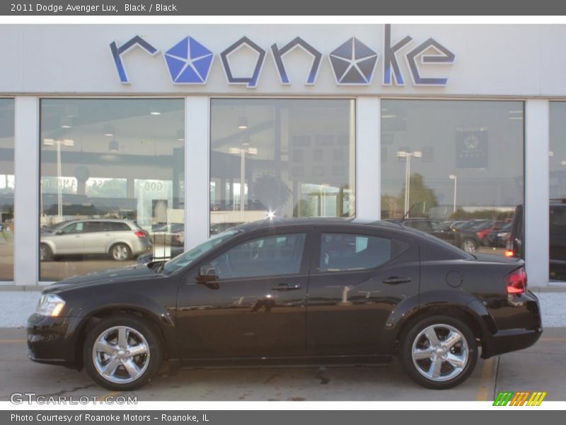 Black / Black 2011 Dodge Avenger Lux