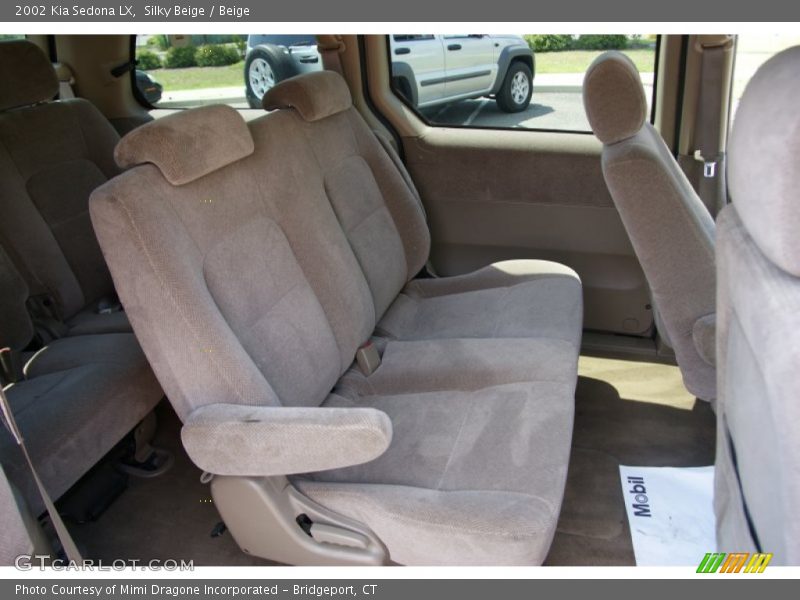 Silky Beige / Beige 2002 Kia Sedona LX