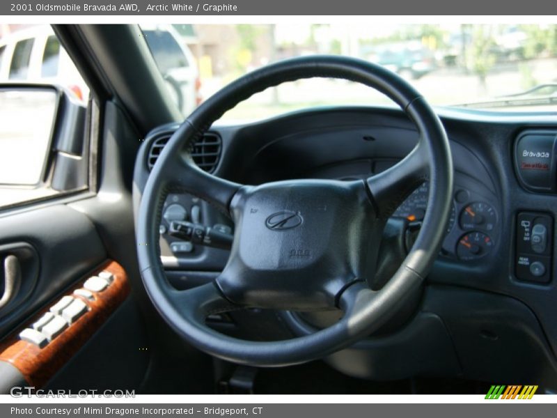 Arctic White / Graphite 2001 Oldsmobile Bravada AWD