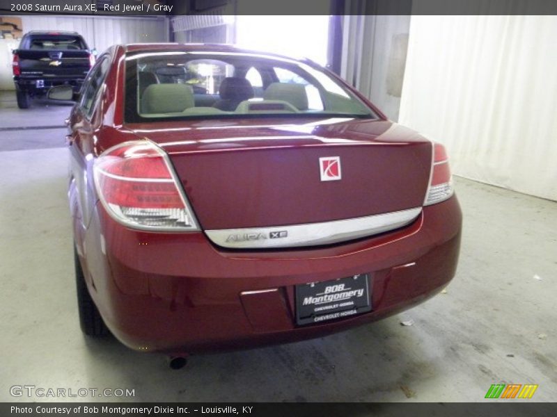 Red Jewel / Gray 2008 Saturn Aura XE