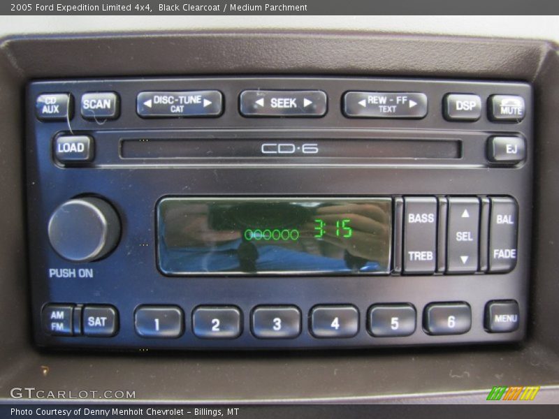 Controls of 2005 Expedition Limited 4x4