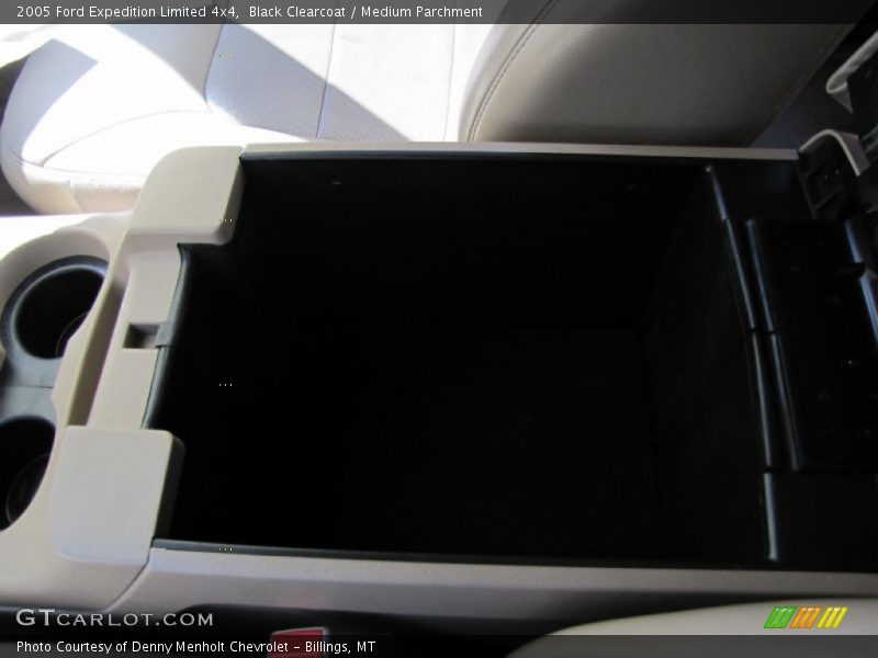 Black Clearcoat / Medium Parchment 2005 Ford Expedition Limited 4x4