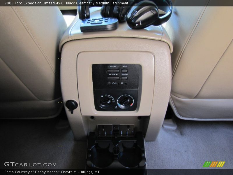 Black Clearcoat / Medium Parchment 2005 Ford Expedition Limited 4x4