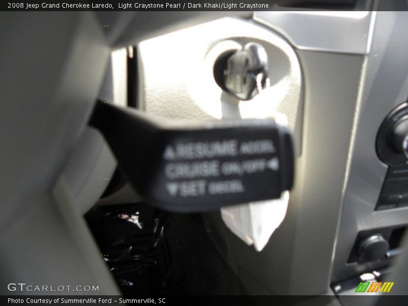 Light Graystone Pearl / Dark Khaki/Light Graystone 2008 Jeep Grand Cherokee Laredo