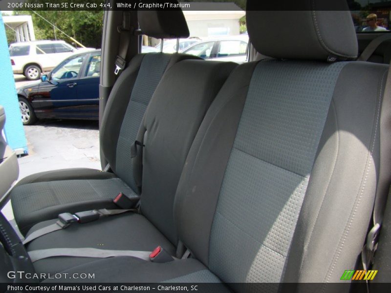 White / Graphite/Titanium 2006 Nissan Titan SE Crew Cab 4x4
