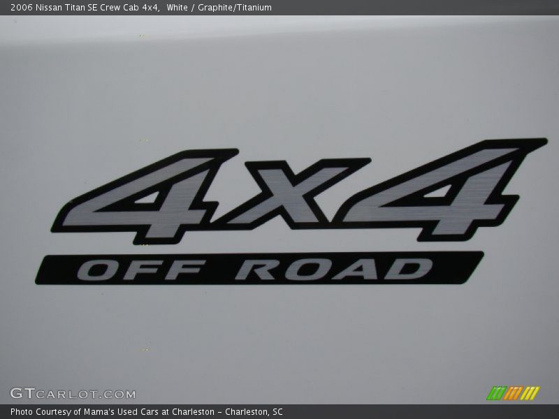  2006 Titan SE Crew Cab 4x4 Logo