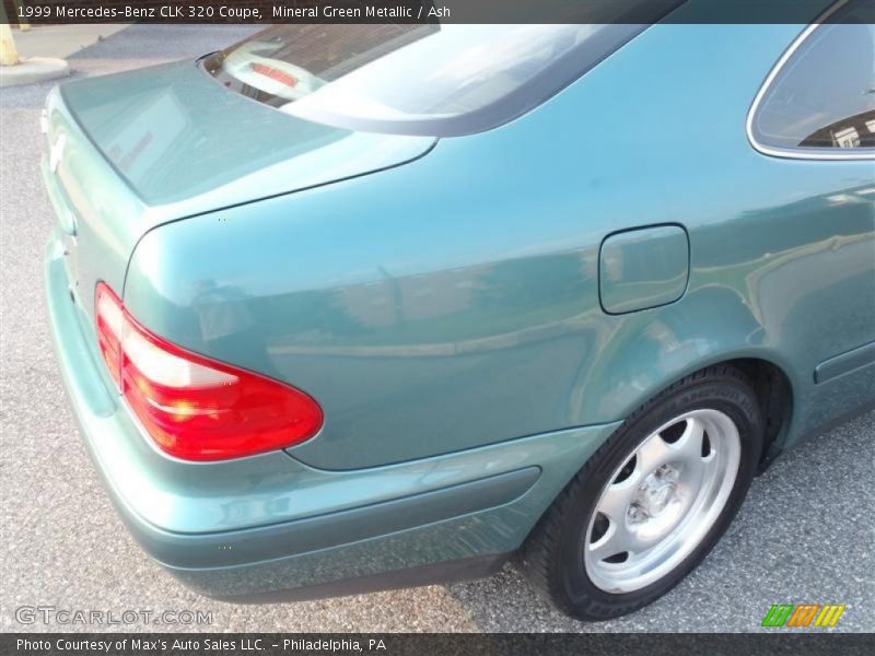 Mineral Green Metallic / Ash 1999 Mercedes-Benz CLK 320 Coupe