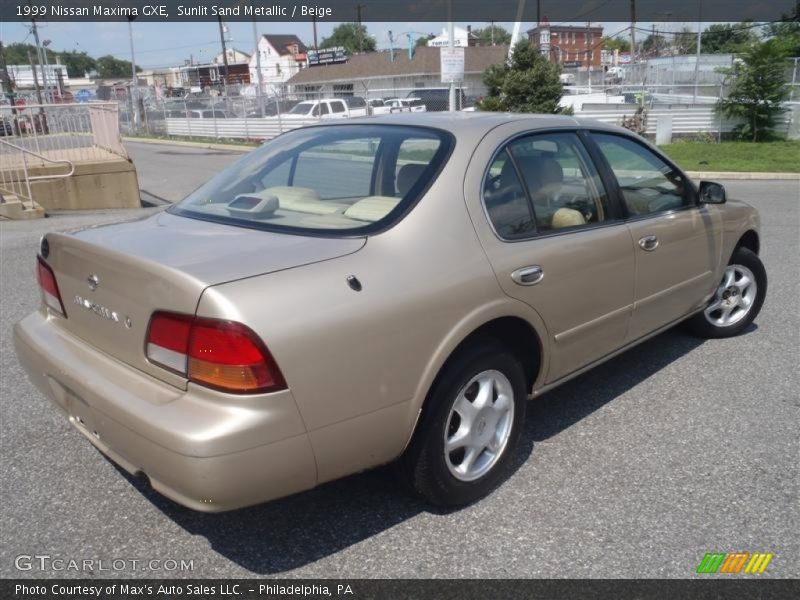 Sunlit Sand Metallic / Beige 1999 Nissan Maxima GXE