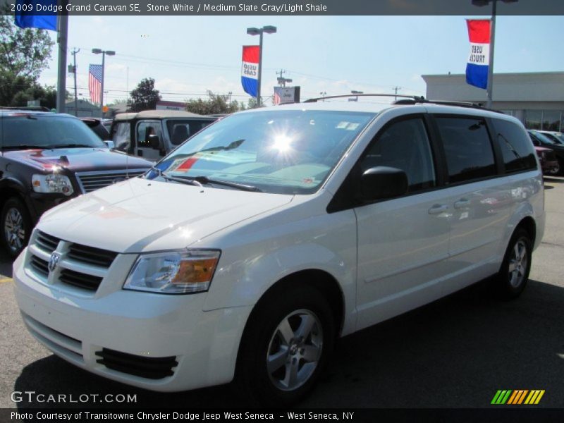 Stone White / Medium Slate Gray/Light Shale 2009 Dodge Grand Caravan SE