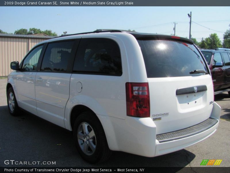 Stone White / Medium Slate Gray/Light Shale 2009 Dodge Grand Caravan SE