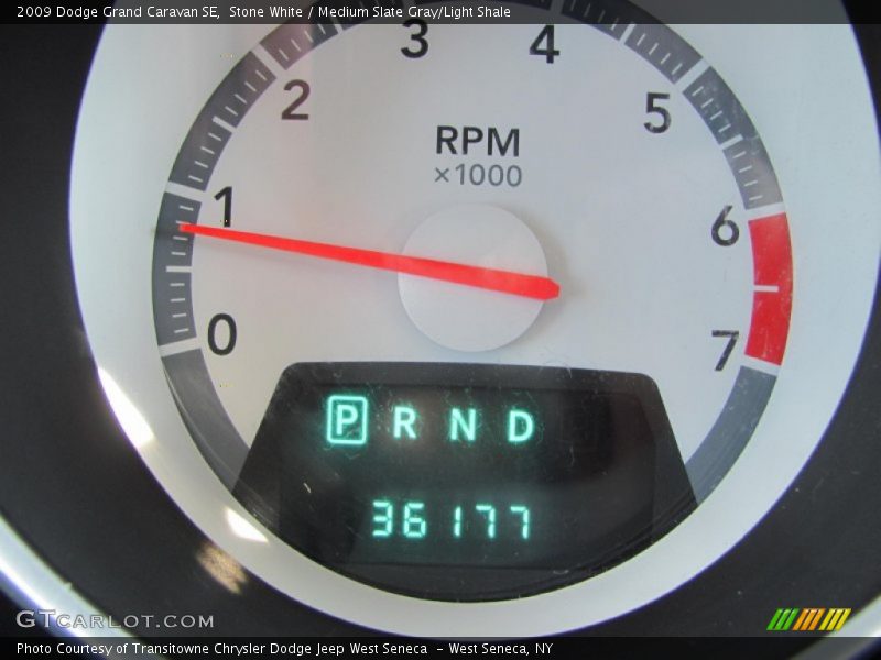 Stone White / Medium Slate Gray/Light Shale 2009 Dodge Grand Caravan SE