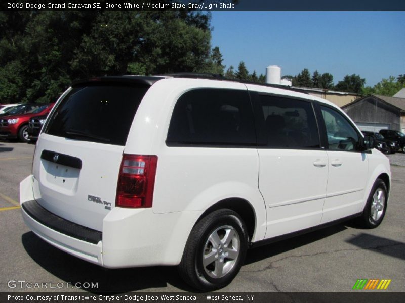 Stone White / Medium Slate Gray/Light Shale 2009 Dodge Grand Caravan SE